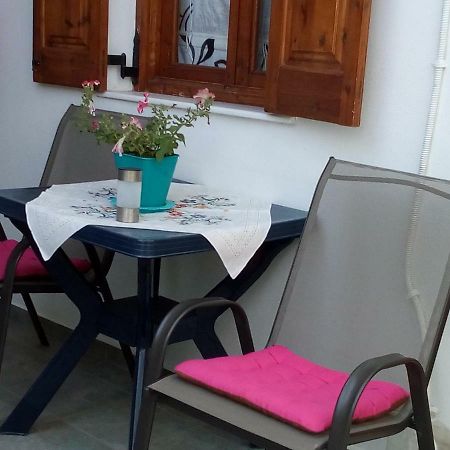 Maria Charalampaki Studios Skyros Exteriör bild