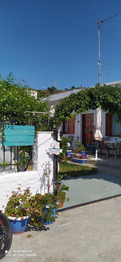 Maria Charalampaki Studios Skyros Exteriör bild